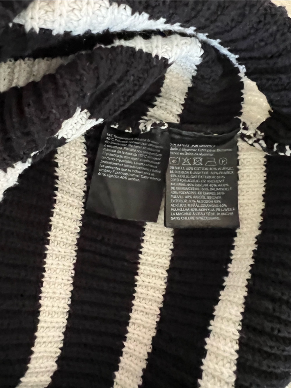 H&M Girls 12-14 Black White Striped Cropped Ribbed Sweater - Picture 4 of 4